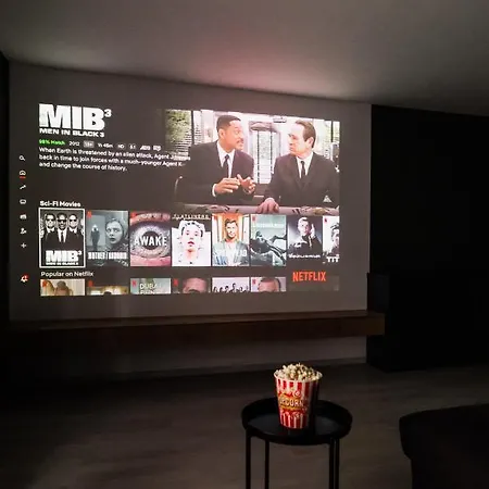 アパート Skylark - Stockholm Penthouse With Jacuzzi, Movie Theater & Panoramic View
