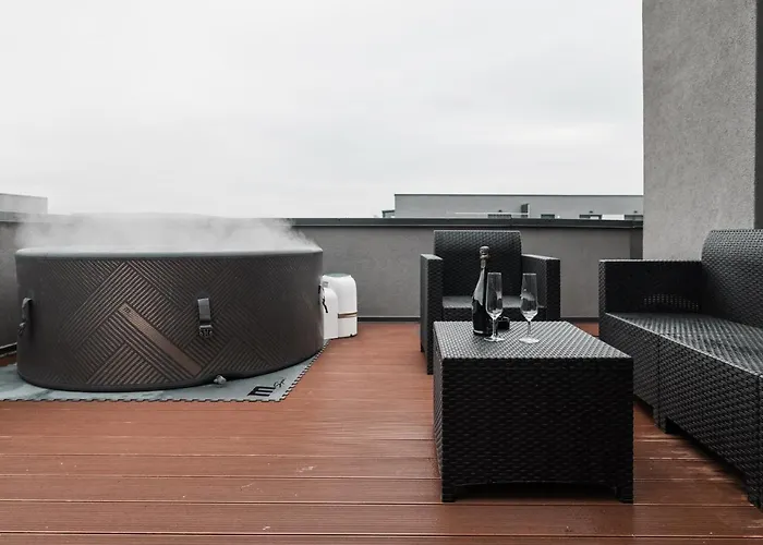 Skylark - Stockholm Penthouse With Jacuzzi, Movie Theater & Panoramic View Apartment