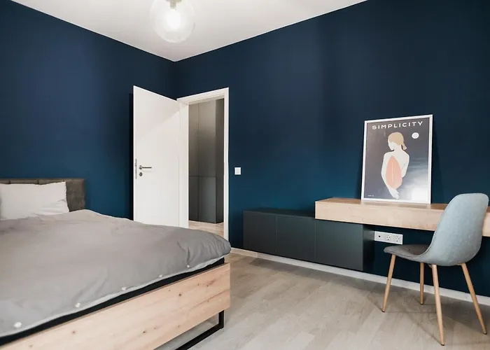 Skylark - Stockholm Penthouse With Jacuzzi, Movie Theater & Panoramic View Apartment Brasov