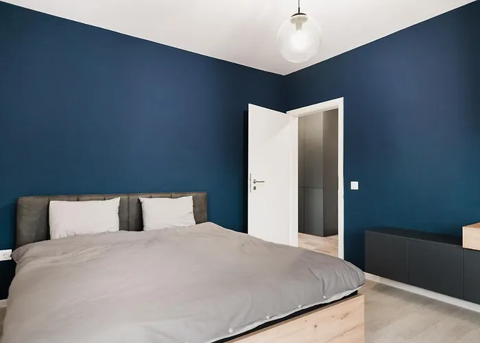 Skylark - Stockholm Penthouse With Jacuzzi, Movie Theater & Panoramic View