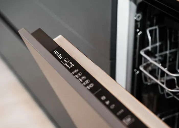 Skylark - Stockholm Penthouse With Jacuzzi, Movie Theater & Panoramic View * Brasov