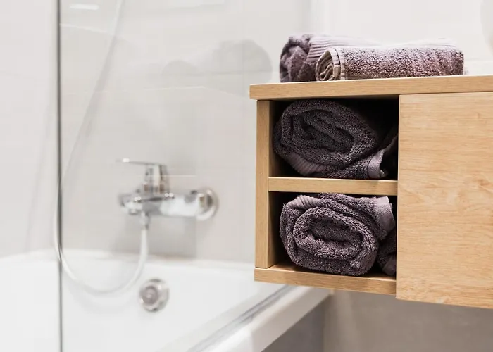 Skylark - Stockholm Penthouse With Jacuzzi, Movie Theater & Panoramic View Apartment