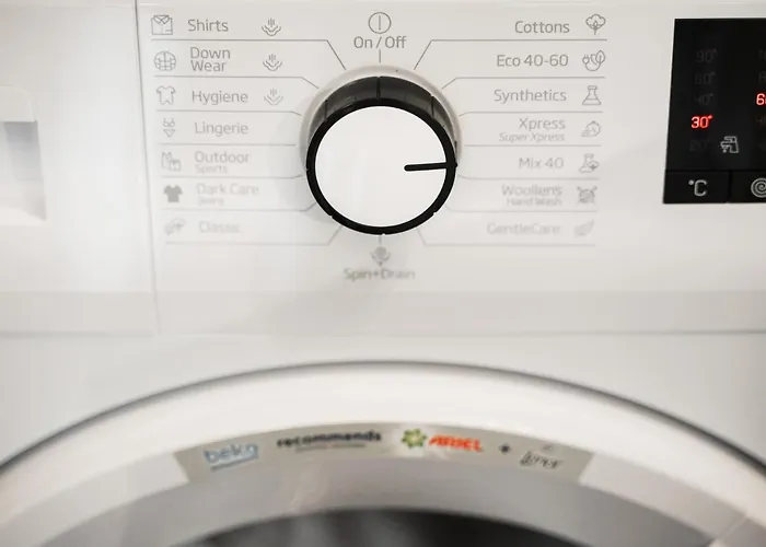 Apartment Skylark - Stockholm Penthouse With Jacuzzi, Movie Theater & Panoramic View